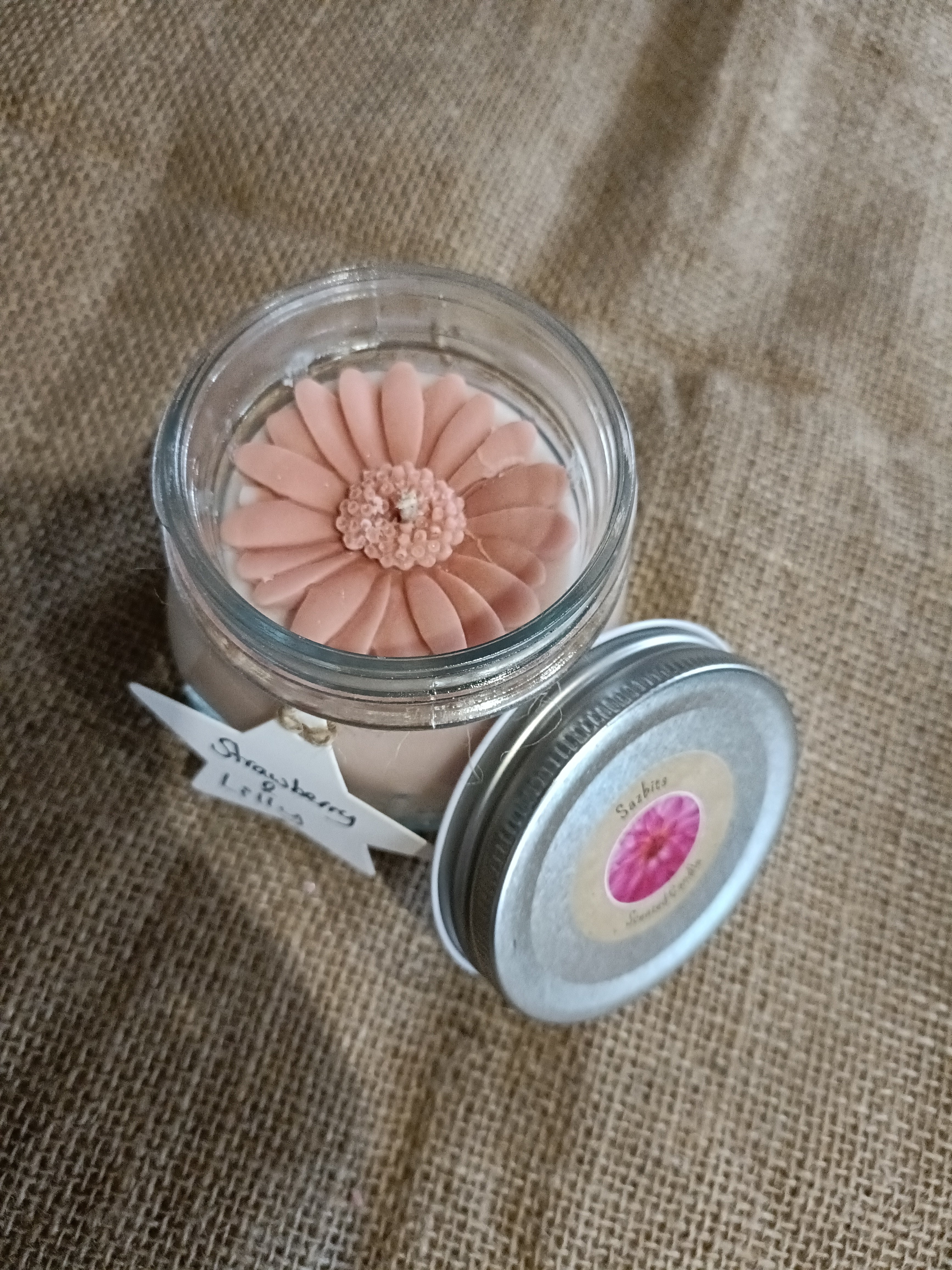 Strawberry & Lilly Large Candle