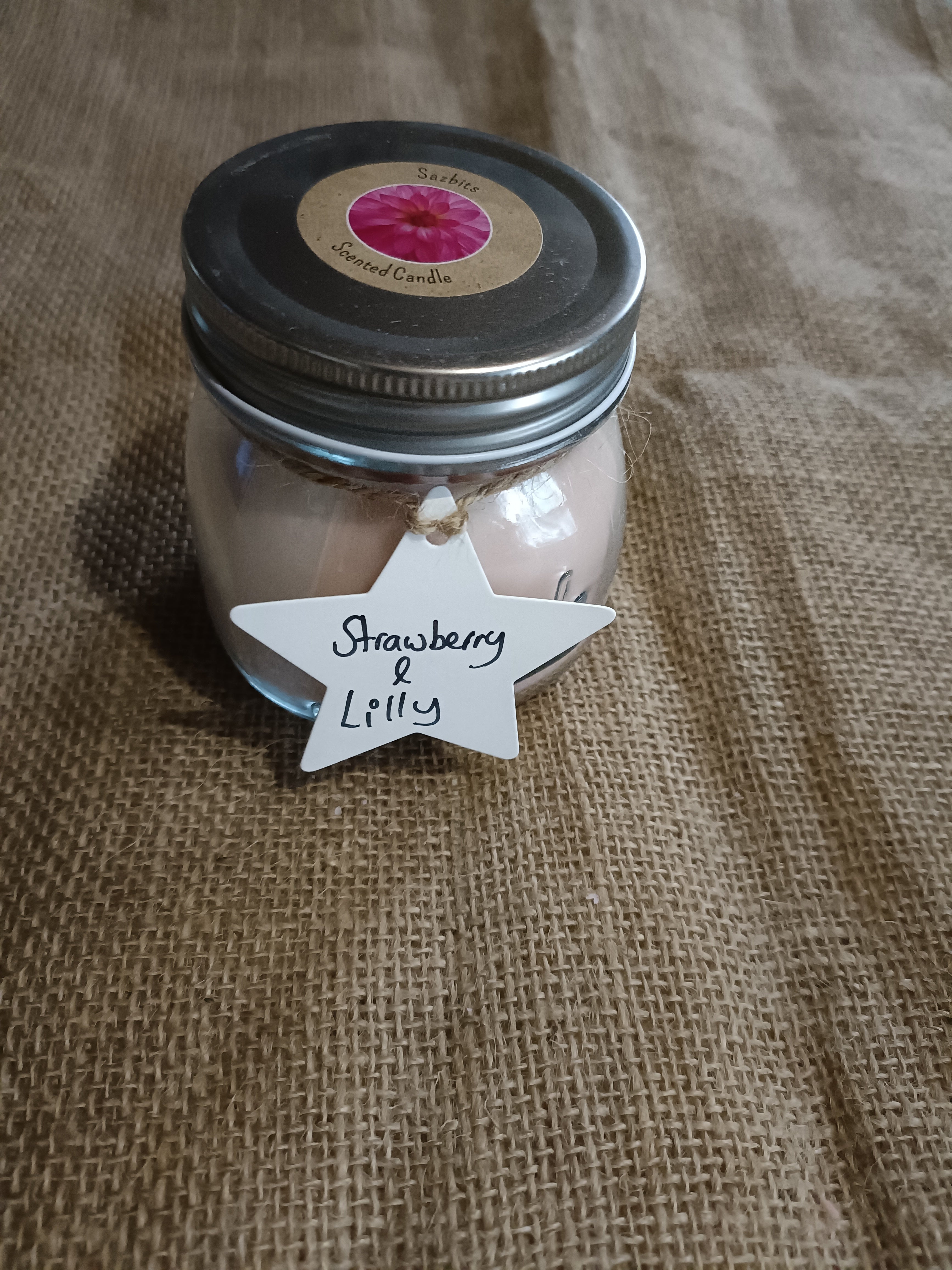 Strawberry & Lilly Large Candle