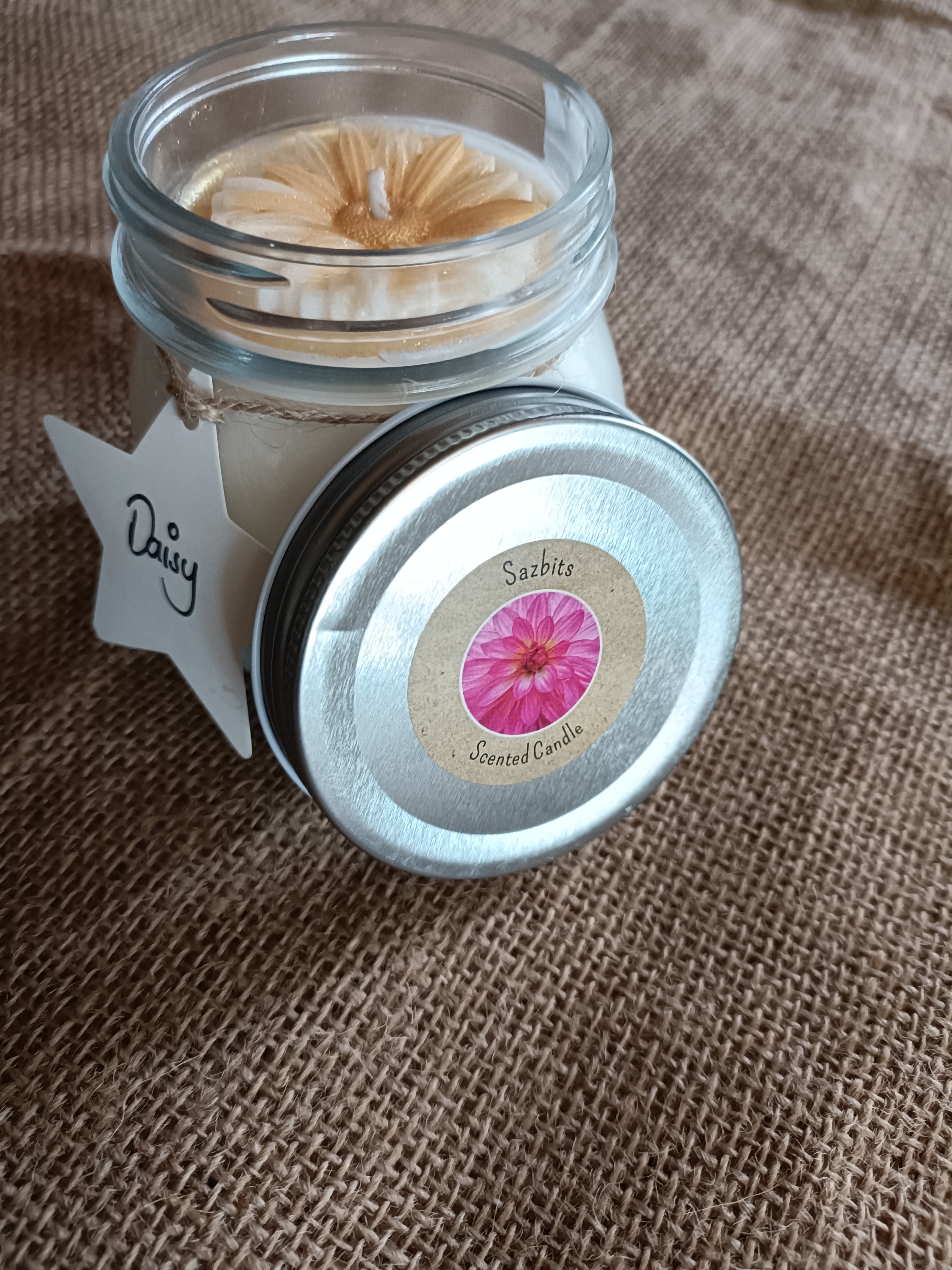 Daisy Large Candle